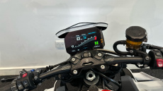 (23MY) BMW M1000 R